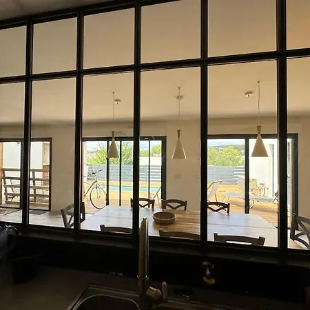 Luxury With Pool And View *