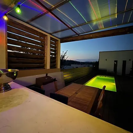 Luxury With Pool And View Villa *